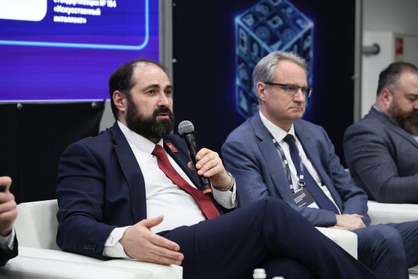 Национальный нефтегазовый форум совместно с выставкой «Нефтегаз»